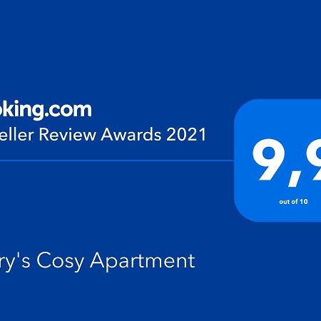 Kerry'S Cosy Apartment Вари Экстерьер фото