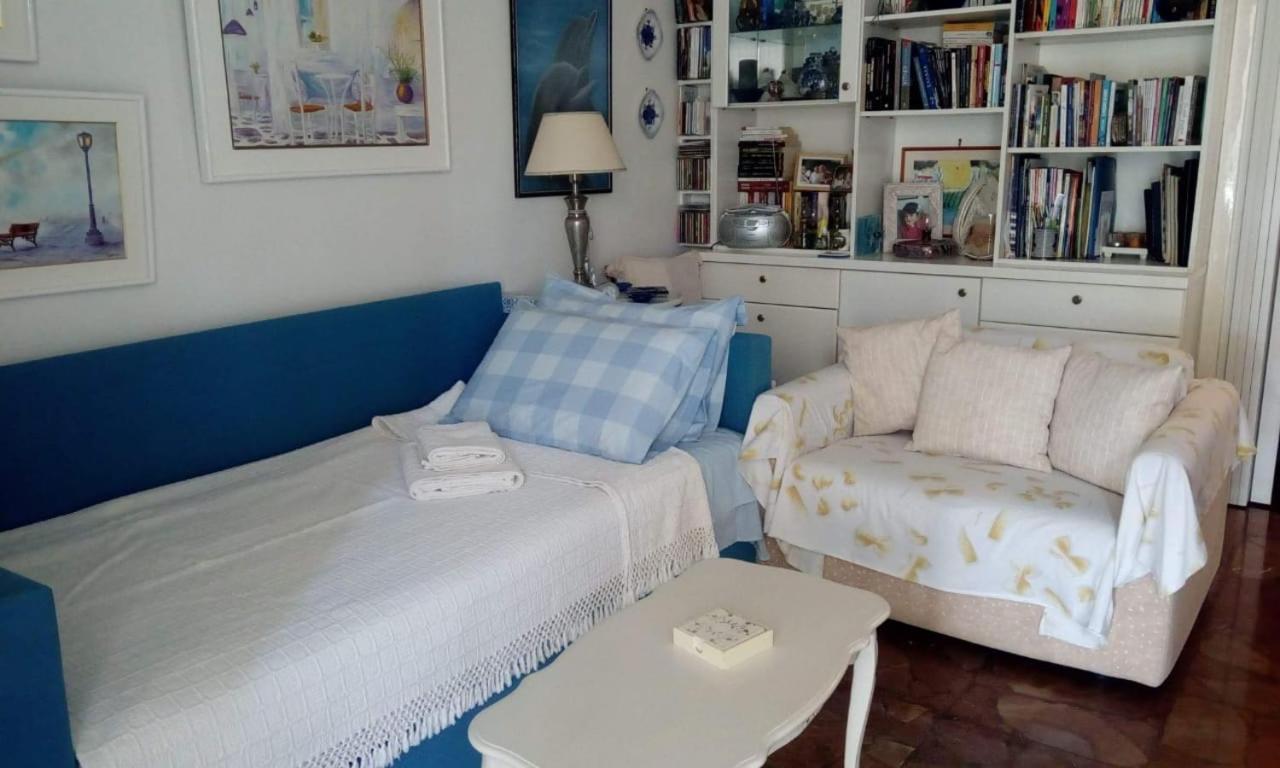 Kerry'S Cosy Apartment Вари Экстерьер фото