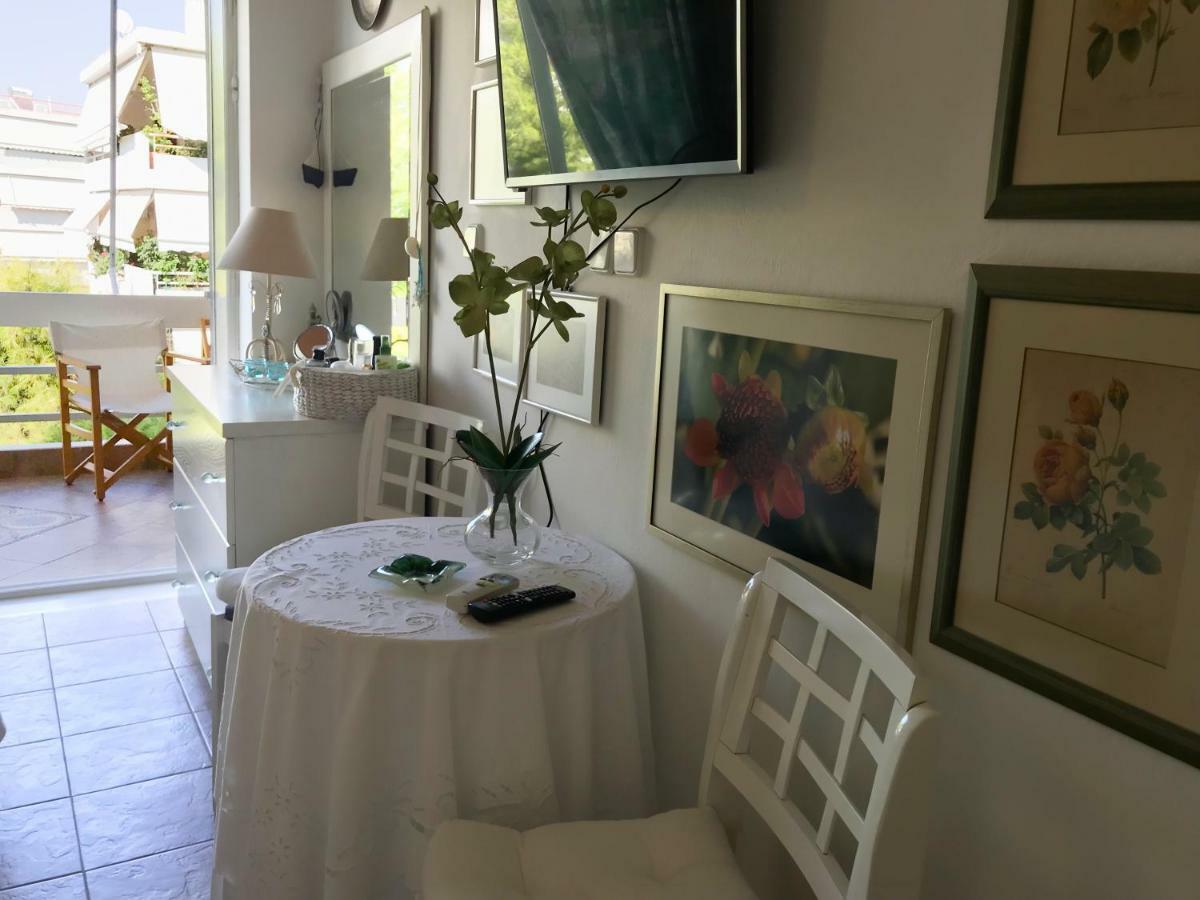 Kerry'S Cosy Apartment Вари Экстерьер фото